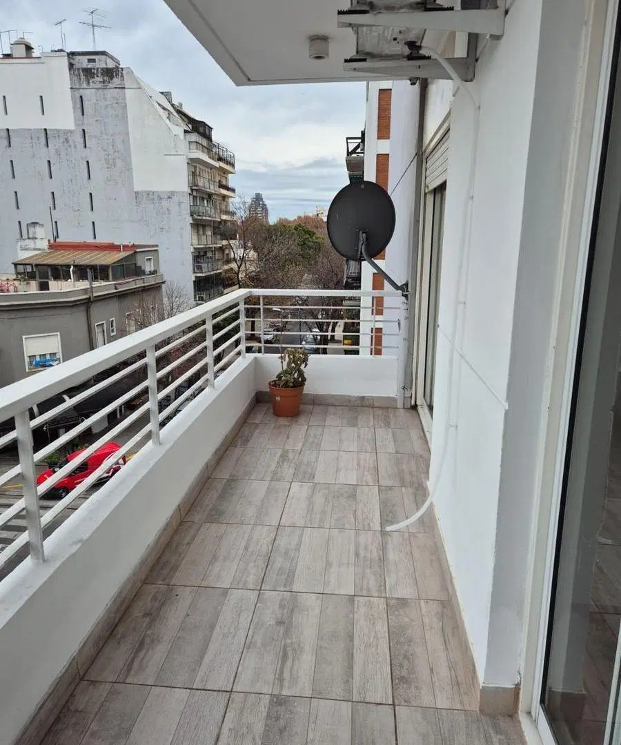 Departamento 2 amb en alquiler en Villa del Parque 3