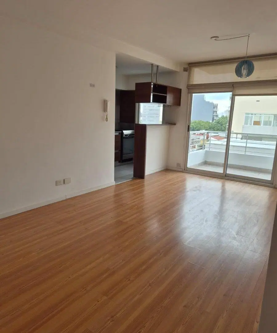Departamento 2 amb en alquiler en Villa del Parque 2