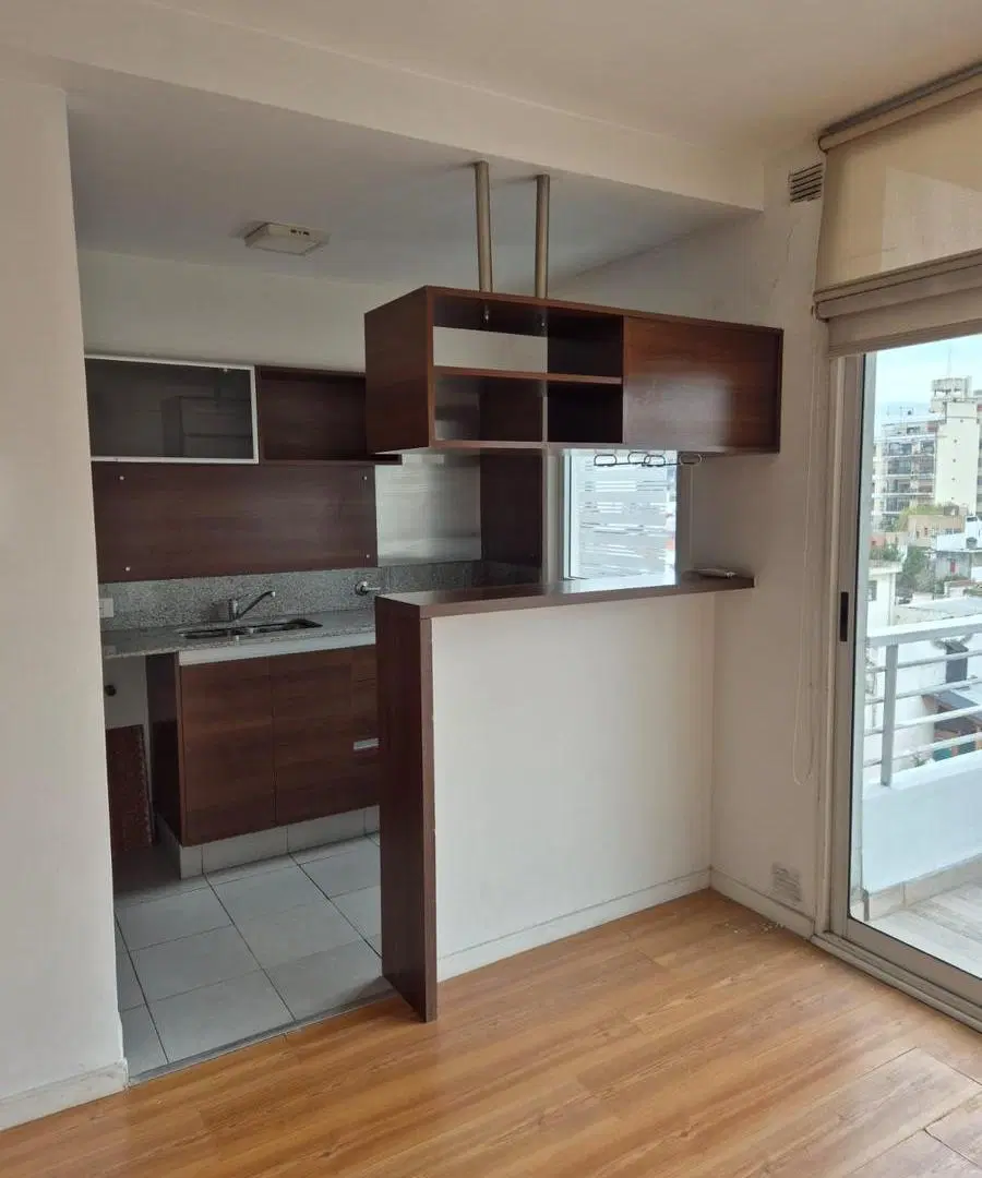 Departamento 2 amb en alquiler en Villa del Parque 1