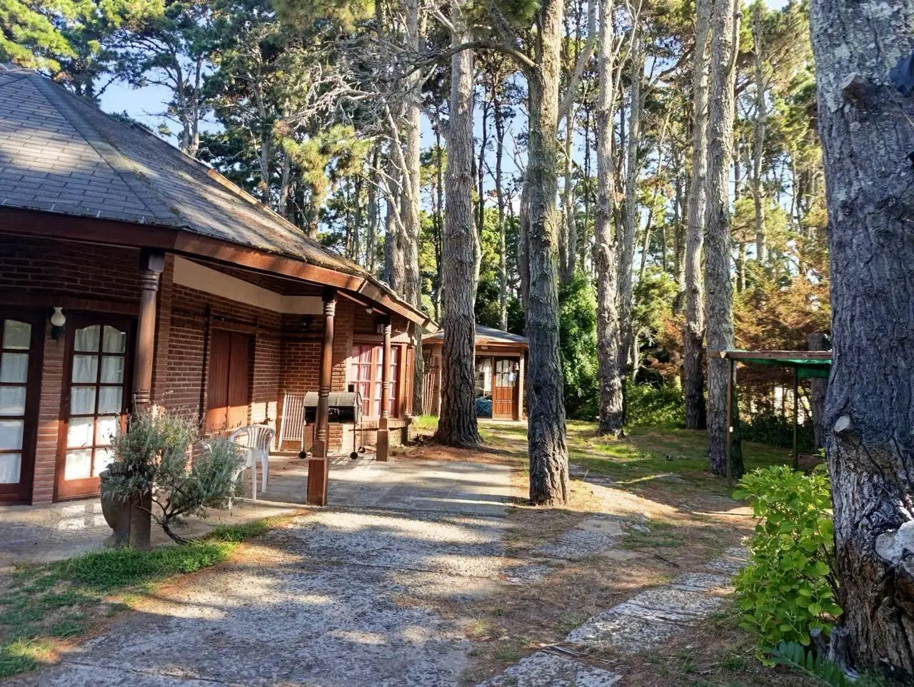 Excelente Oportunidad, Chalet en Costa Del Este 2