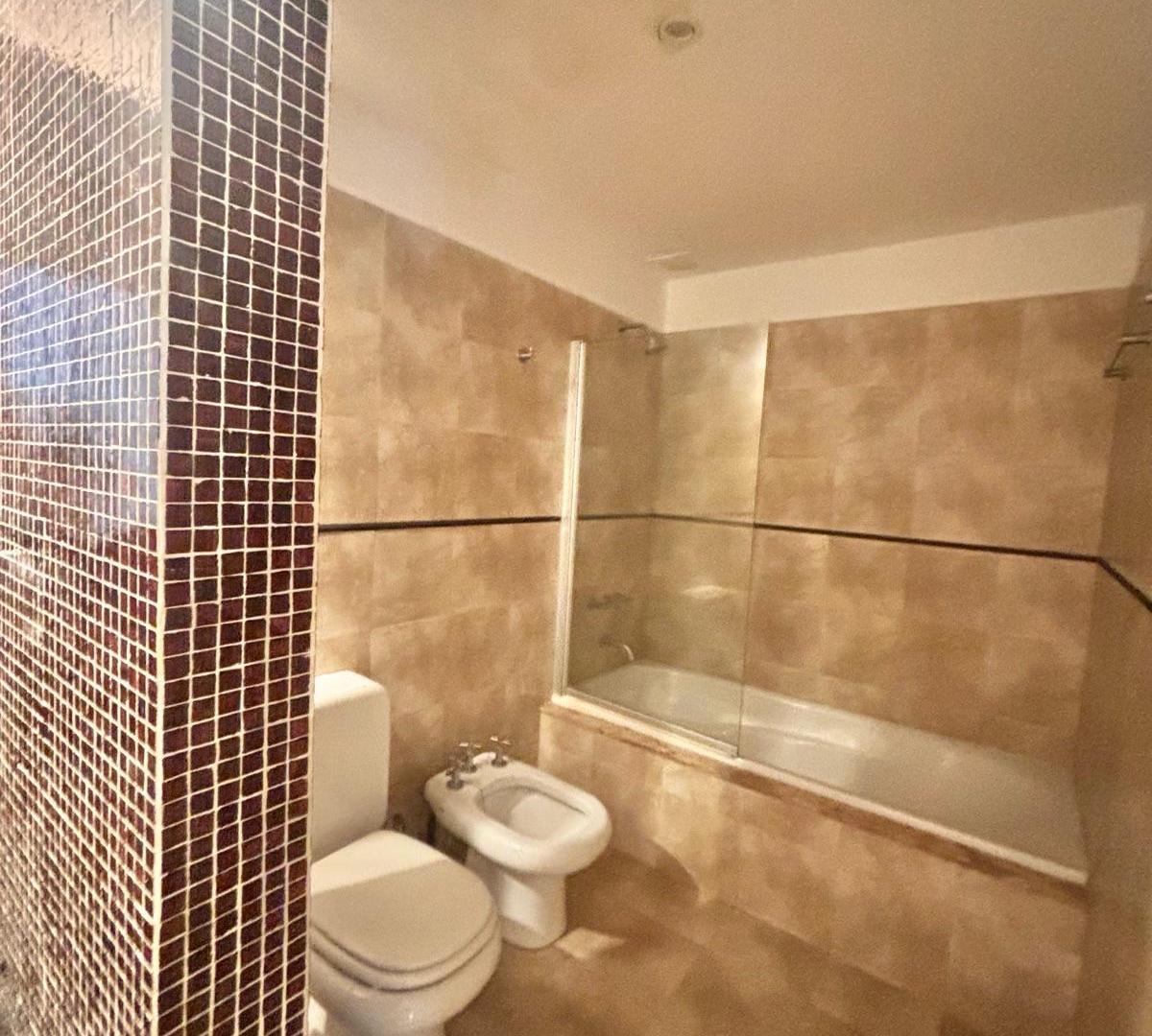 Foto de Departamento en Puerto Madero con cochera y balcón aterrazado, imagen 4