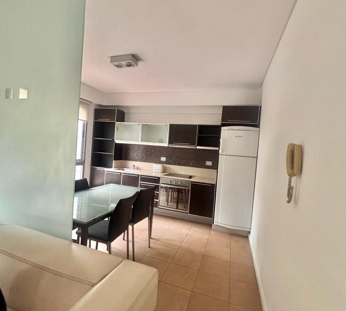 Foto de Departamento en Puerto Madero con cochera y balcón aterrazado, imagen 1