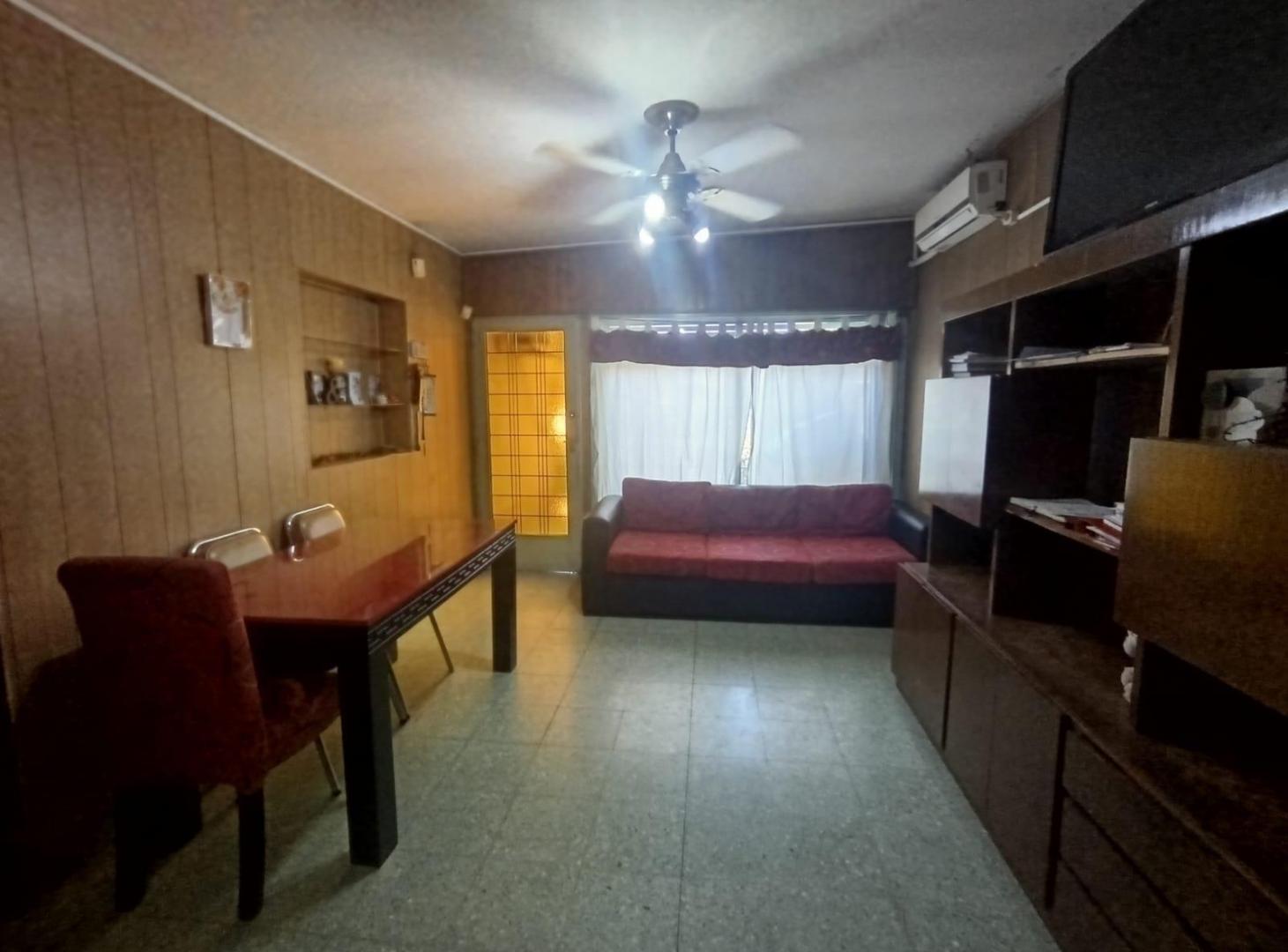 Foto de Casa venta tres ambientes San Justo, imagen 2