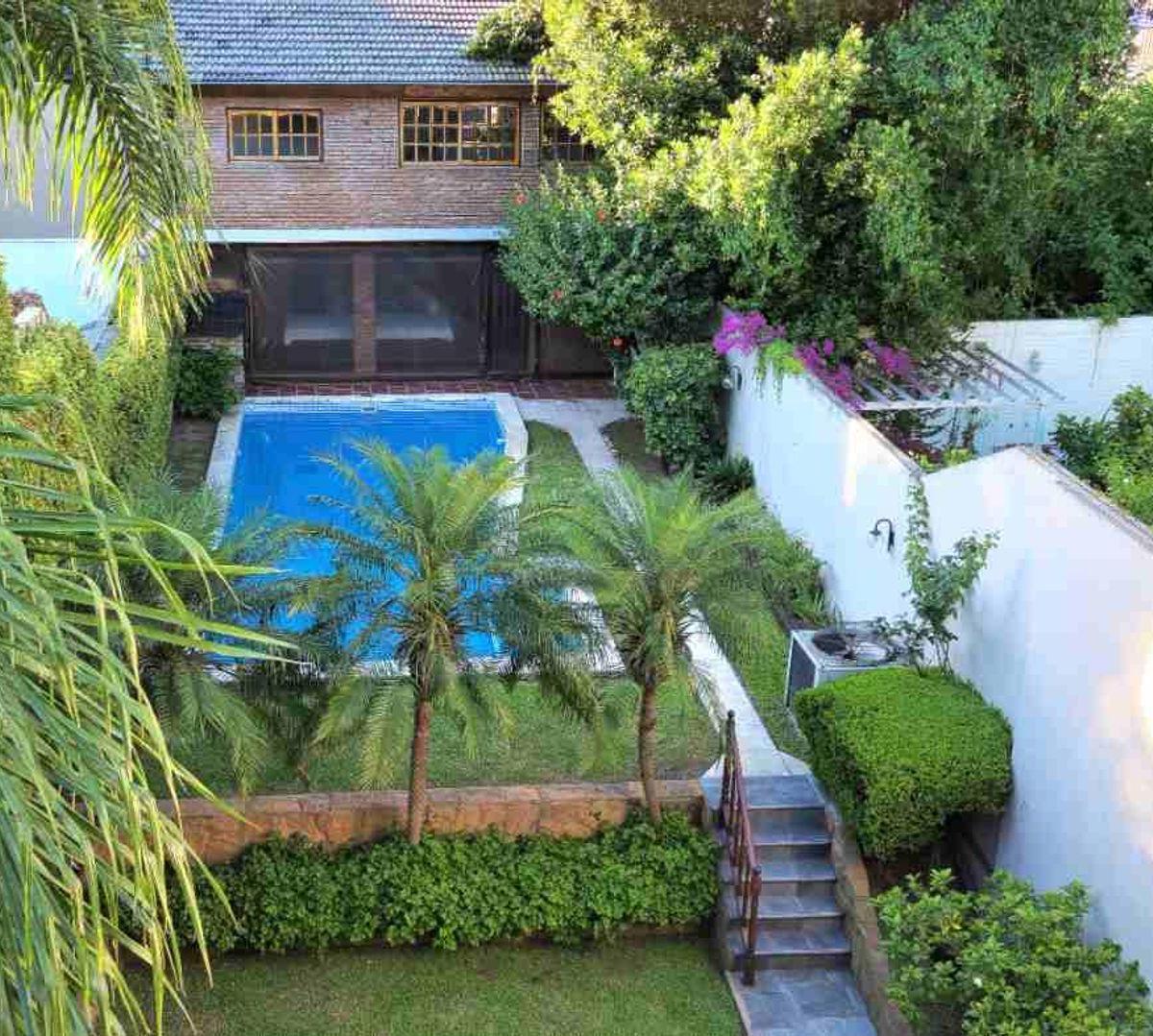 Casa Villa Urquiza Jardin Pileta Quincho Playroom 1