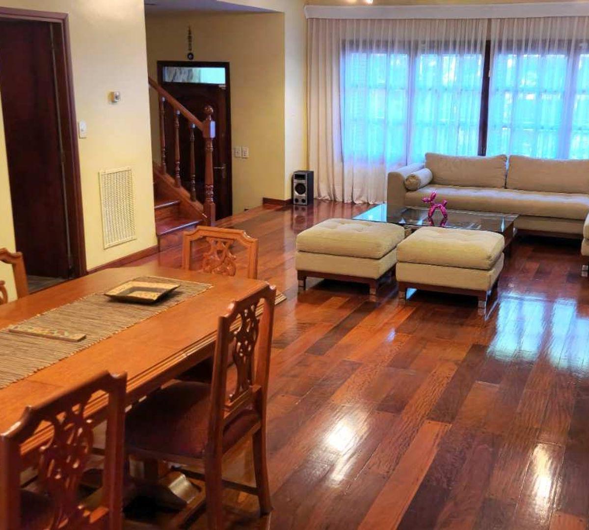 Casa Villa Urquiza Jardin Pileta Quincho Playroom 2