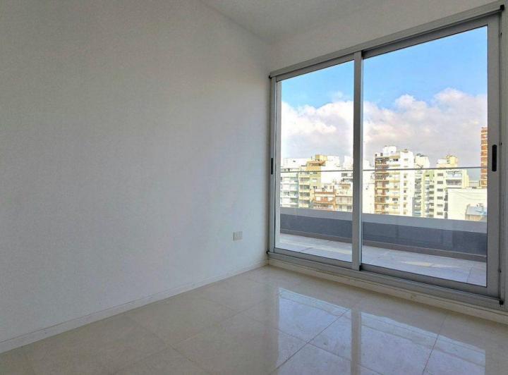 DEPTO 4 AMB CON COCHERA GRAND CRAMER PISO ALTO 2
