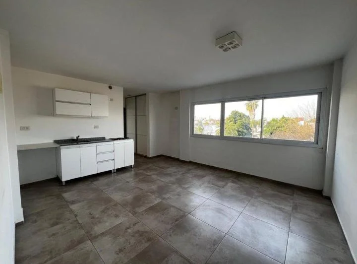 ALQUILER DEPTO 2 AMBIENTES EN MORON 2