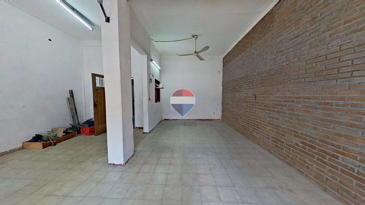 Local-Excelente Ubicación / Versatilidad Funcional 5