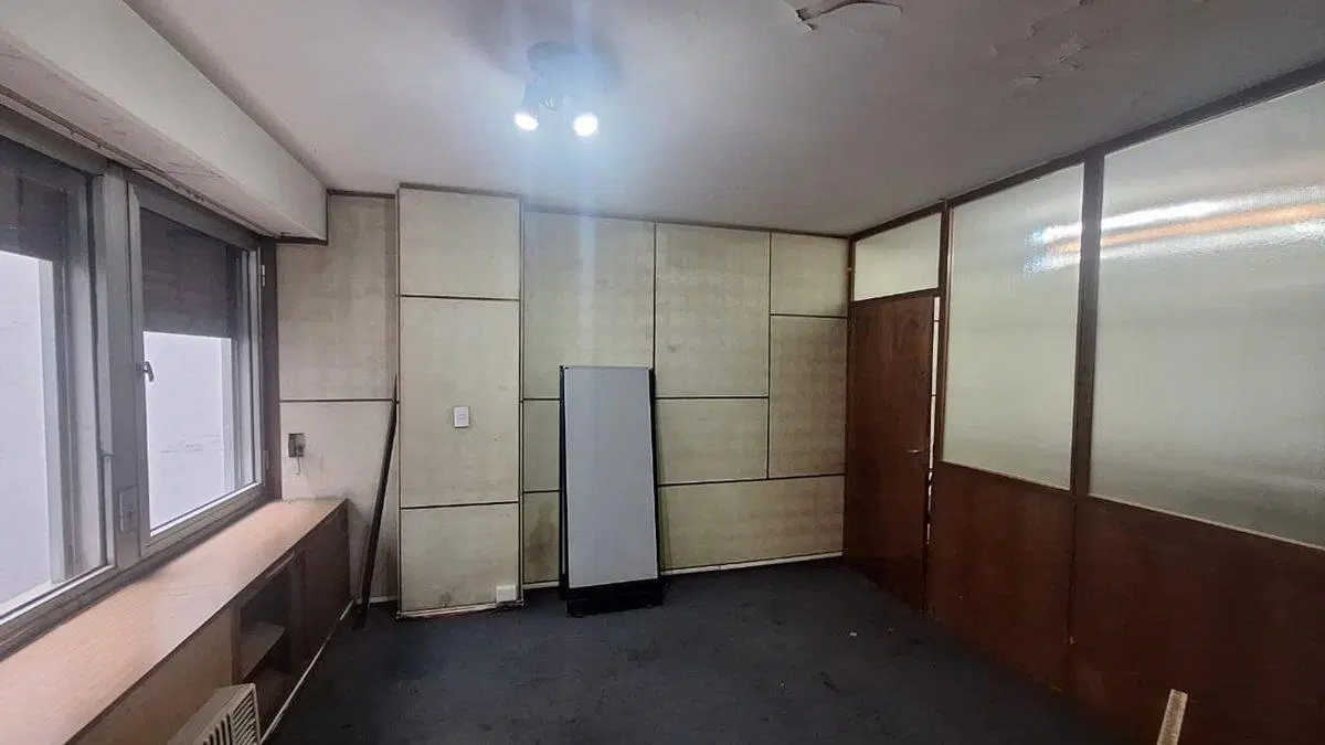 OFICINA EN VENTA SAN NICOLAS 5