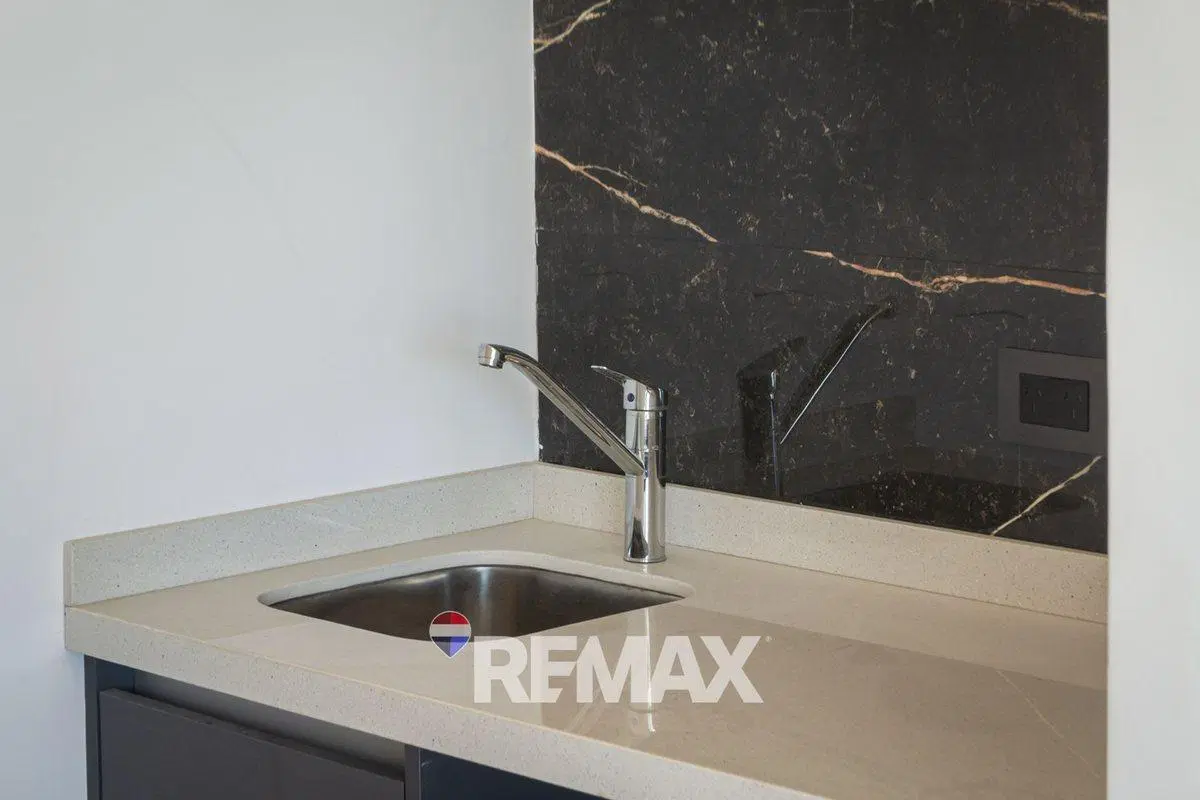 DEPARTAMENTO 3 AMBIENTES CON JARDIN CANNING VENTA 3