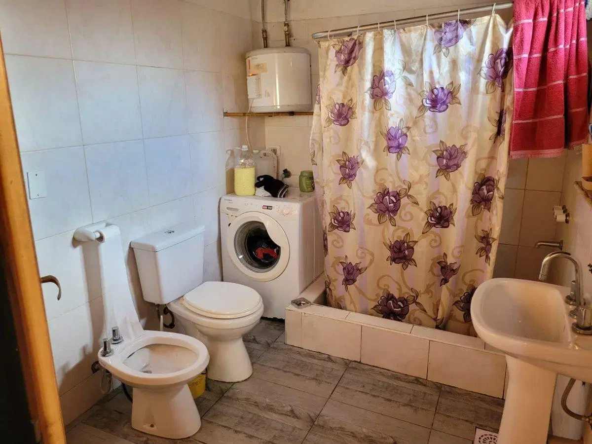 VENTA CASA 4 AMBIENTES CON COCHERA EN LA UNIÓN 2