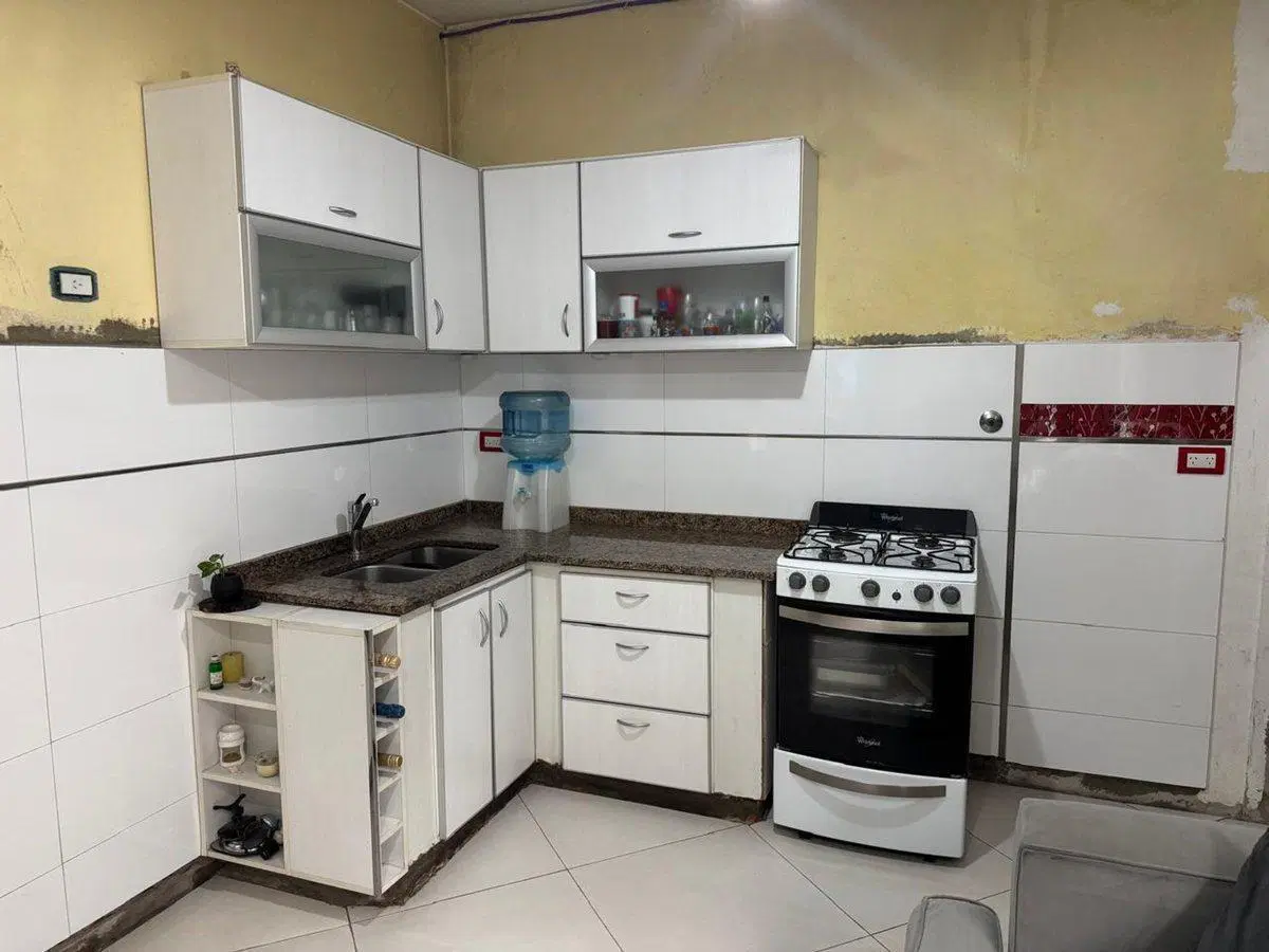 PH EN VENTA 3 AMBIENTES CON PATIO  ISIDRO CASANOVA 5