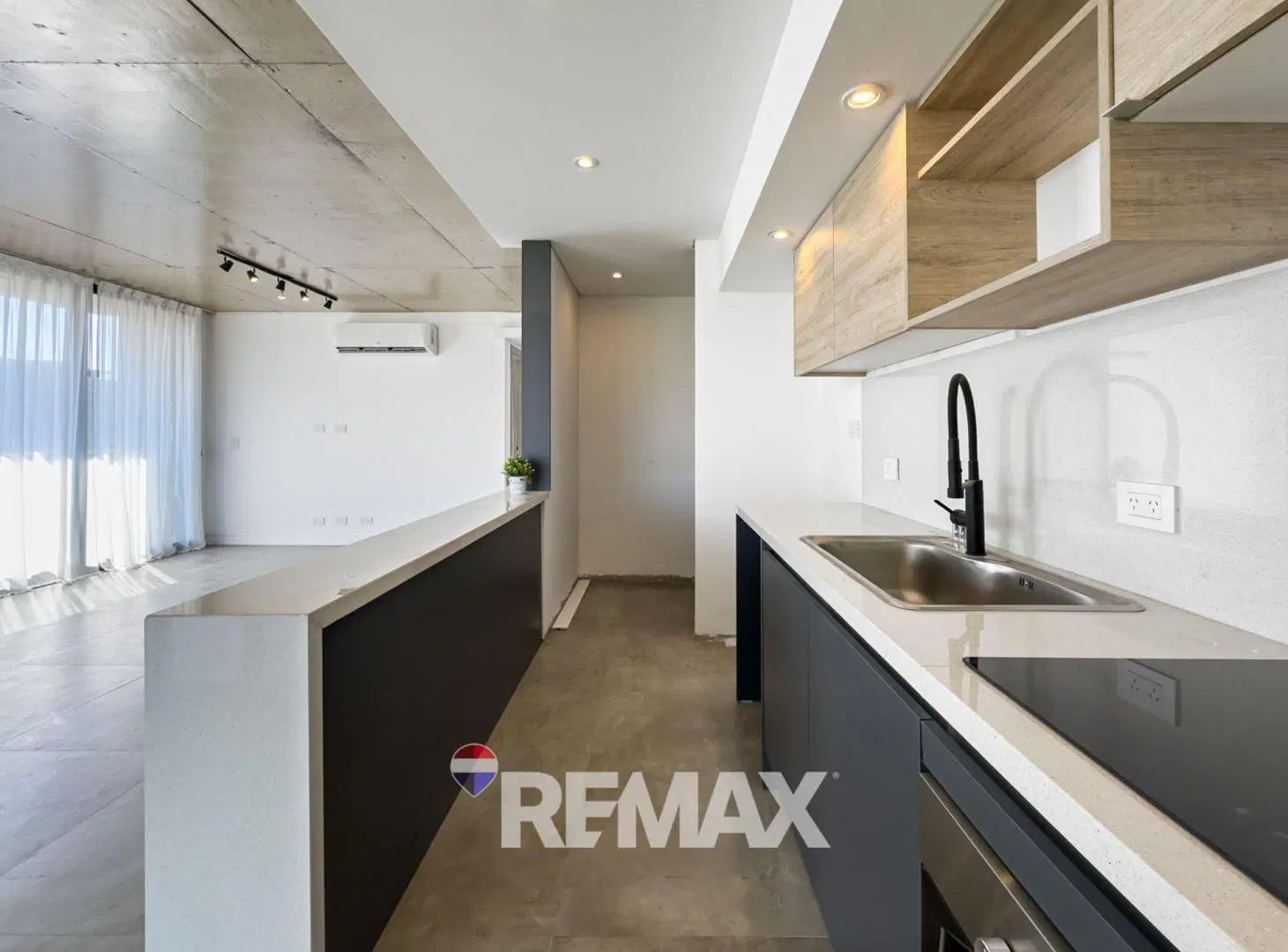 DEPARTAMENTO 3 AMBIENTES CON BALCON CANNING VENTA 2
