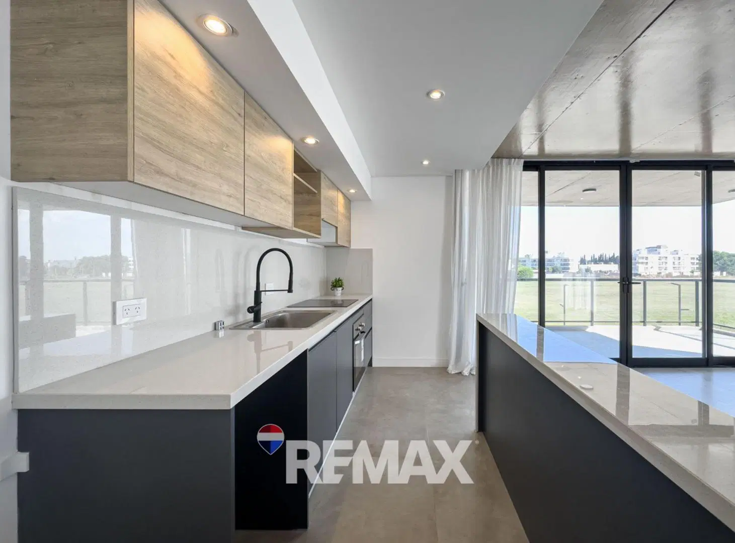 DEPARTAMENTO 3 AMBIENTES CON BALCON CANNING VENTA 3