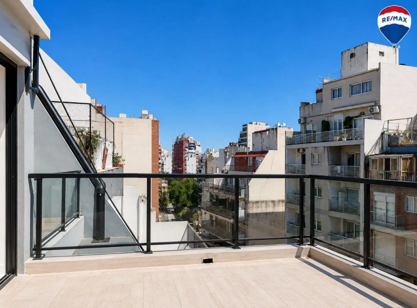 Monoambiente -estrenar c/terraza-parrilla V Crespo 5