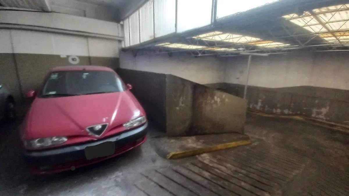 COCHERA EN VENTA EN ALMAGRO - EN PLANTA BAJA 3
