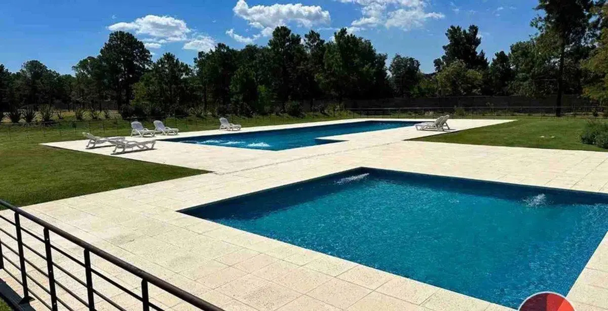 LOTE DOBLE EN SAINT THOMAS CANNING 4