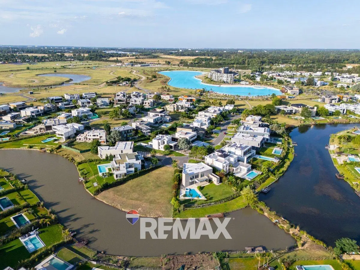 LOTE FONDO LAGUNA TERRALAGOS CANNING BARRIO PLAYA 4