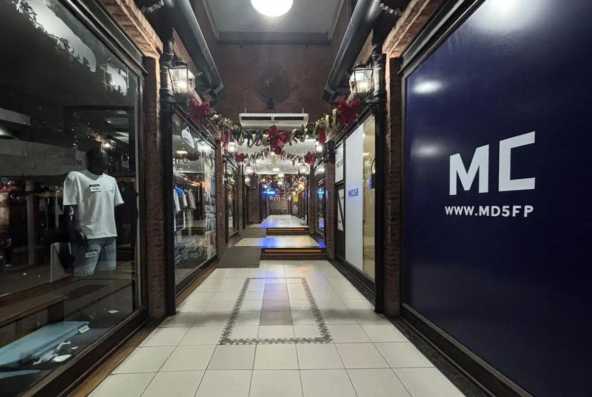 VENTA- EXCELENTE LOCAL COMERCIAL - MORON CENTRO 4