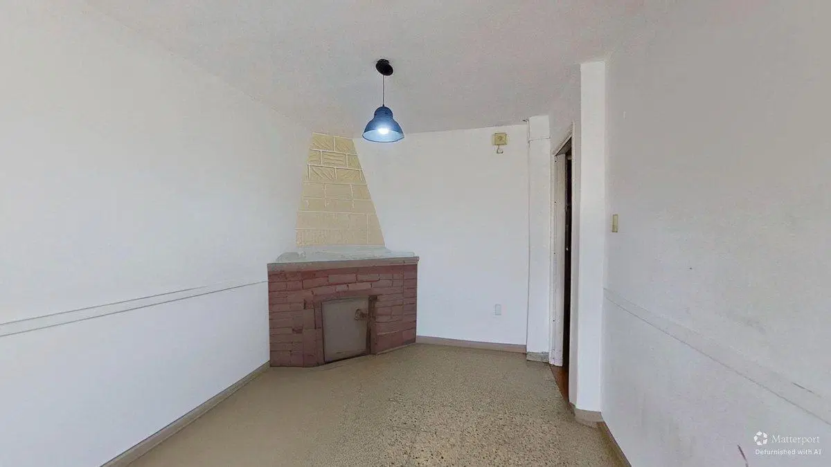 Venta Amplia Casa 4 ambientes C/cochera San Justo 3
