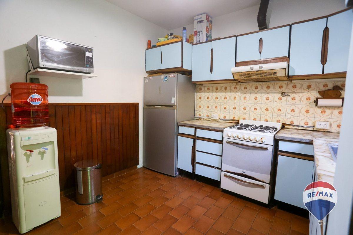 Foto de CASA 5 AMB EN VENTA C/QUINCHO EN MONTE GRANDE, imagen 3