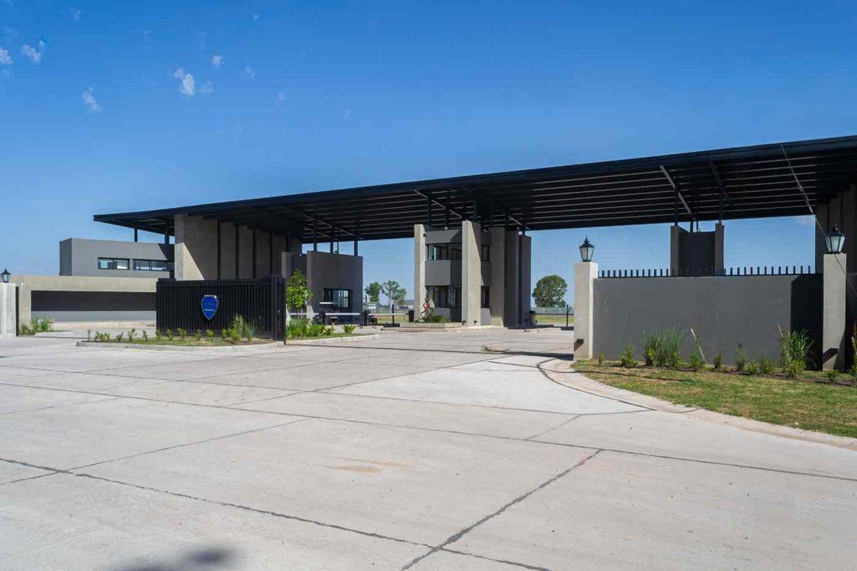 LOTE EN VENTA SAINT THOMAS CHICO CANNING
