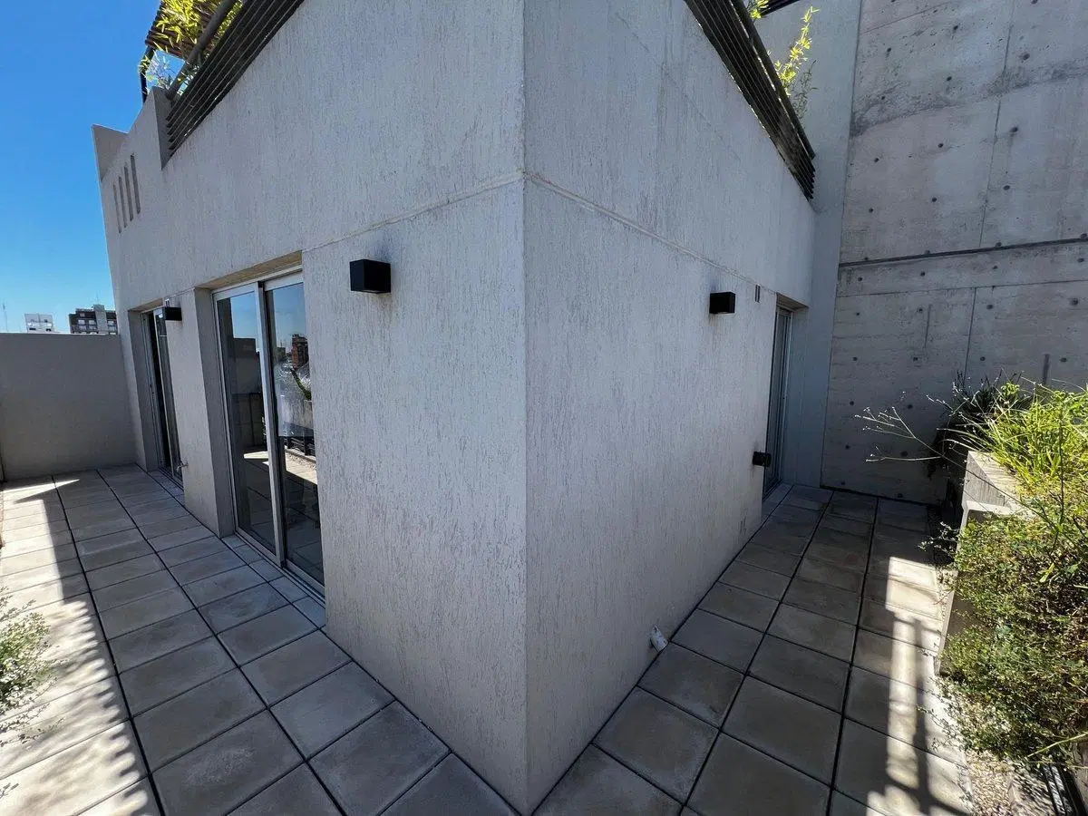 VENTA MONOAMBIENTE C/BALCON VISTA ABIERTA EN MORON 5