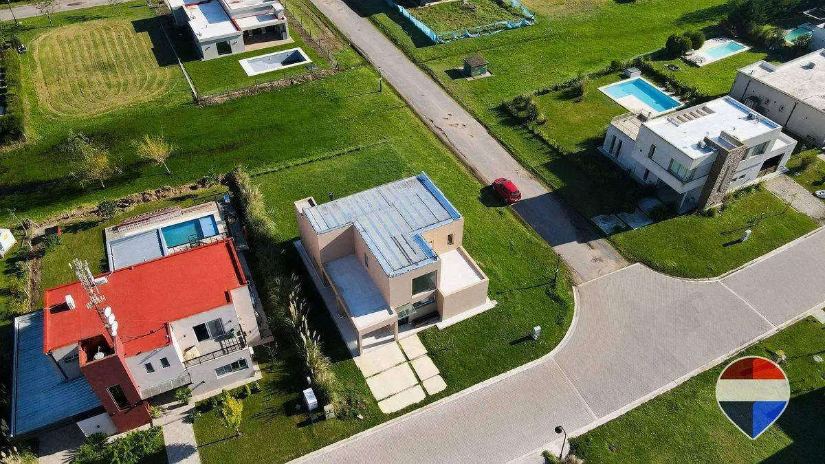 Casa a Estrenar 4 AMBIENTES en Horizontes al Sur 5