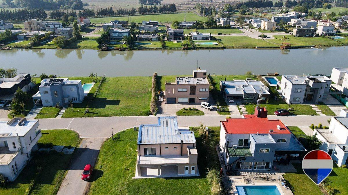 Casa a Estrenar 4 AMBIENTES en Horizontes al Sur