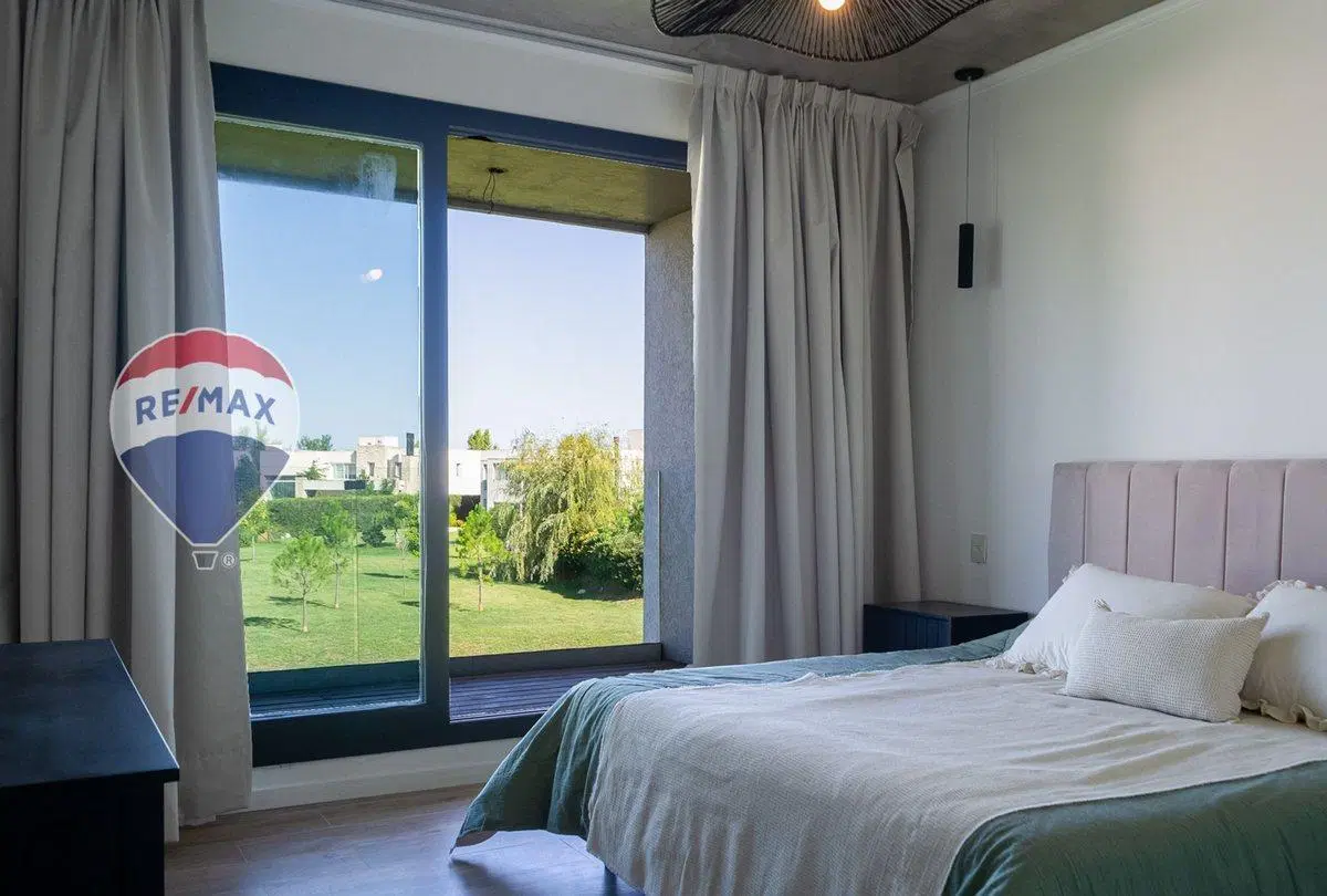 CASA EN VENTA TERRALAGOS CANNING 5