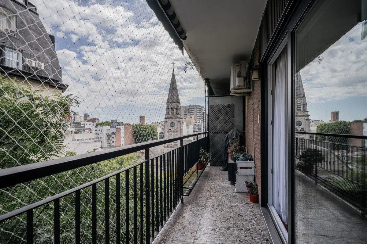 DEPARTAMENTO 3 AMBIENTES BALCON EN VENTA PALERMO 4
