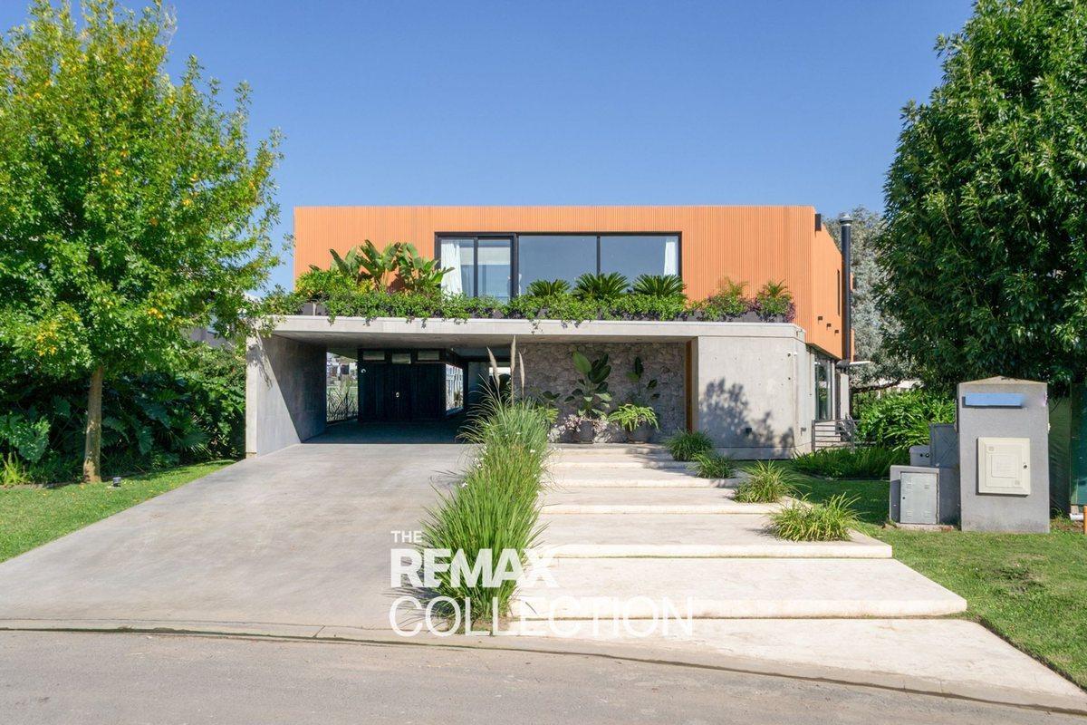 CASA EN VENTA TERRALAGOS BARRIO PLAYA