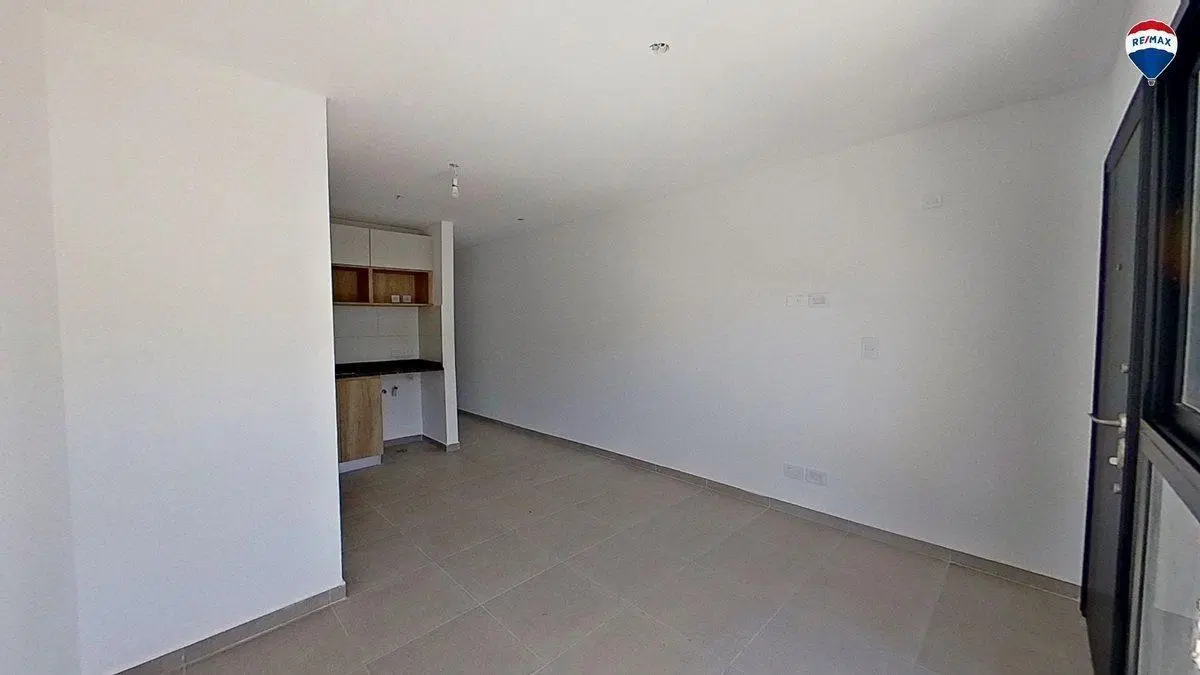 VENTA DEPARTAMENTO 2 AMBIENTES C/ PATIO A ESTRENAR 4