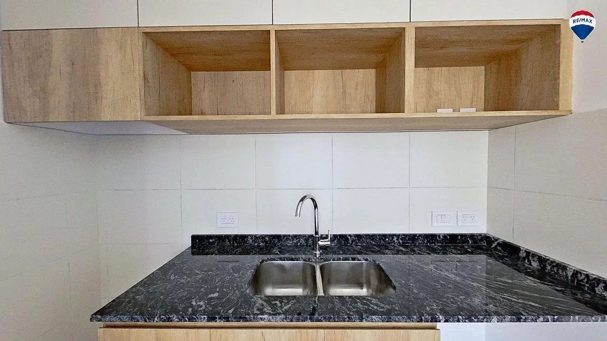 VENTA DEPARTAMENTO 2 AMBIENTES C/ PATIO A ESTRENAR 5