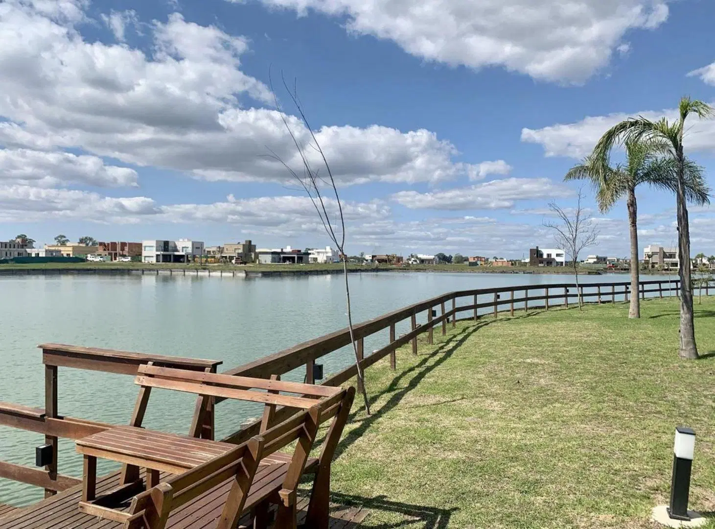 LOTE INTERNO EN VENTA EN LAGOS DE CANNING 1 2