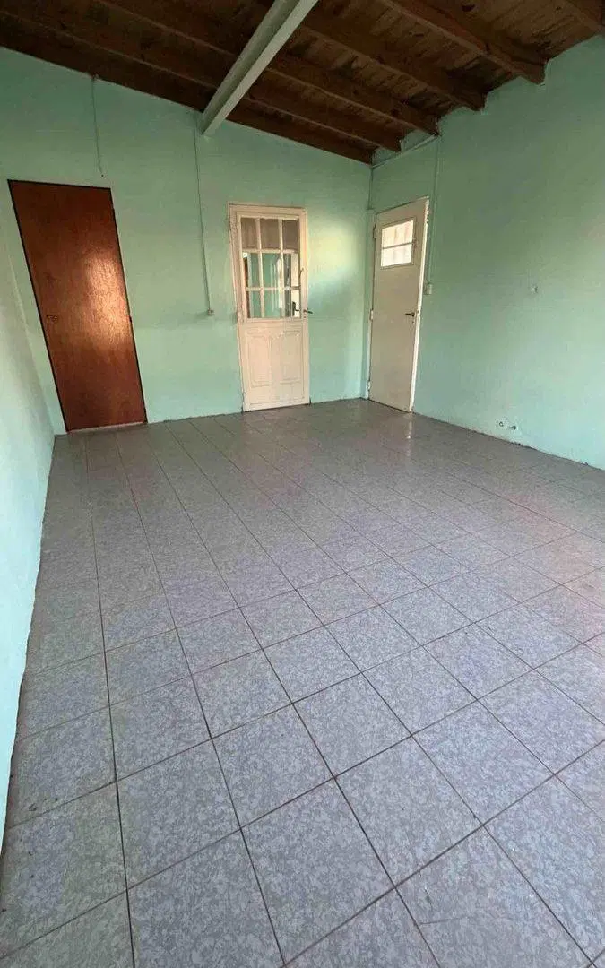 OPORTUNIDAD CASA EN VENTA EN EZEIZA 3