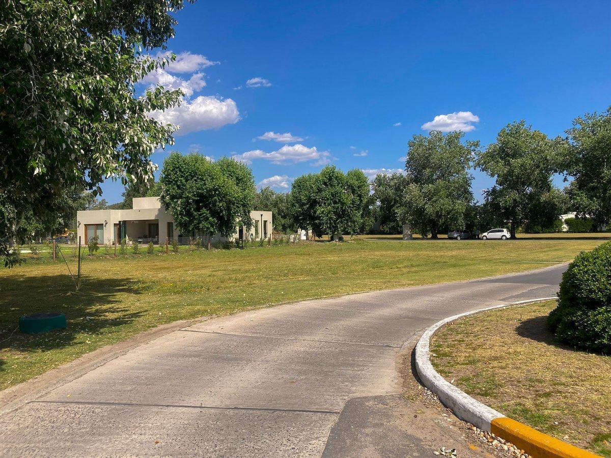 LOTE INTERNO EN VENTA SAN ELISEO COUNTRY & GOLF