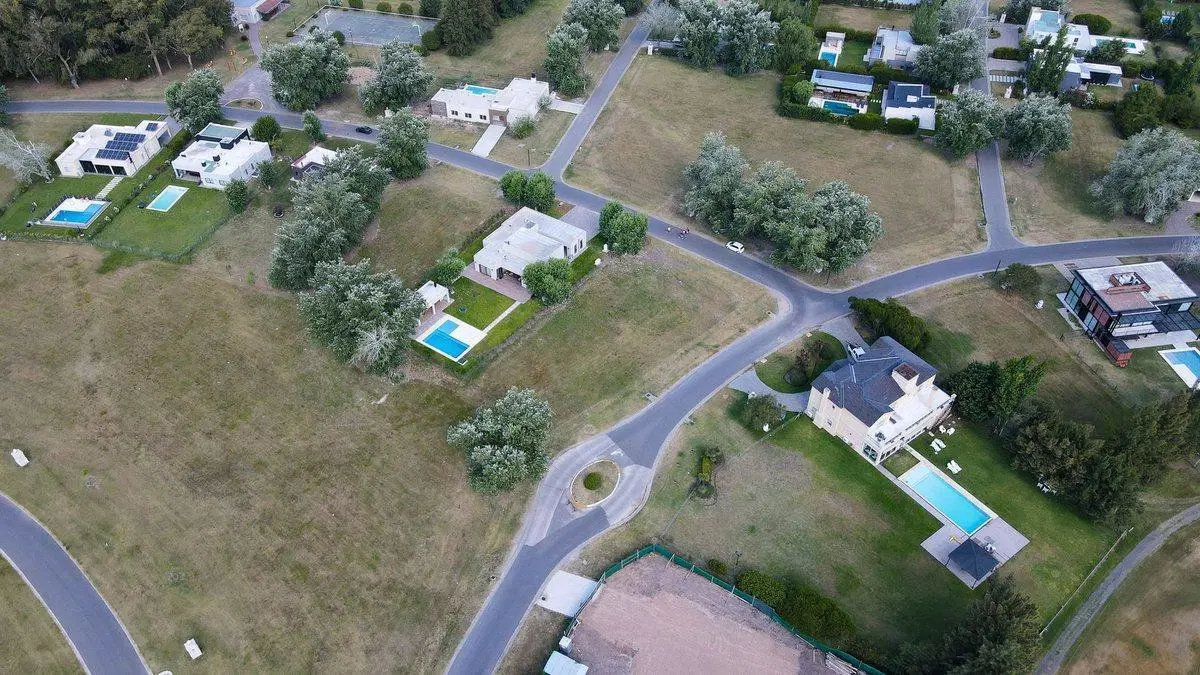 LOTE INTERNO EN VENTA SAN ELISEO COUNTRY & GOLF 2