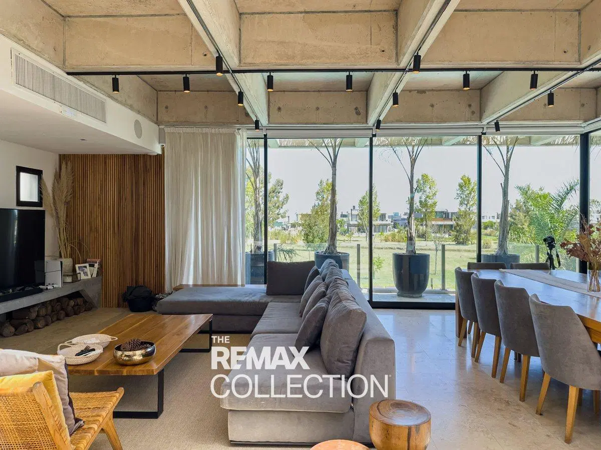 CASA EN VENTA EN TERRALAGOS CANNING 5