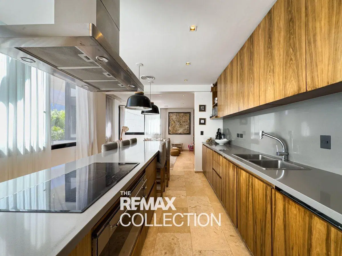 CASA EN VENTA EN TERRALAGOS CANNING 8