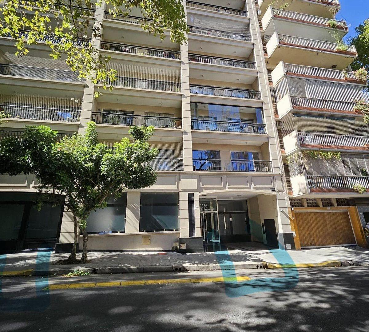 Cochera 40 venta en edificio con seguridad