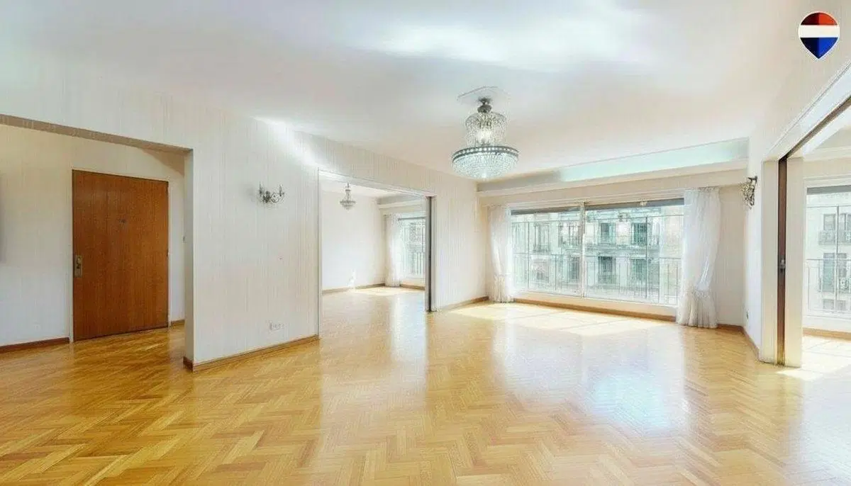 Venta Piso en Recoleta con Balcón 4