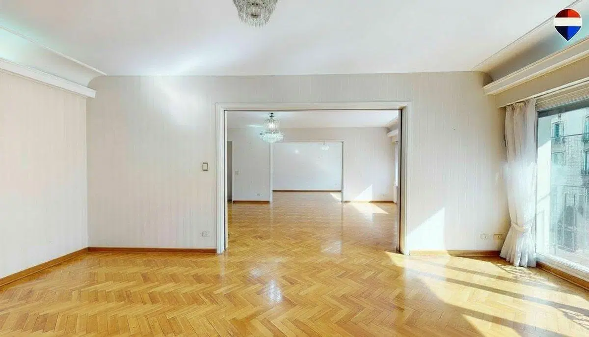 Venta Piso en Recoleta con Balcón 5