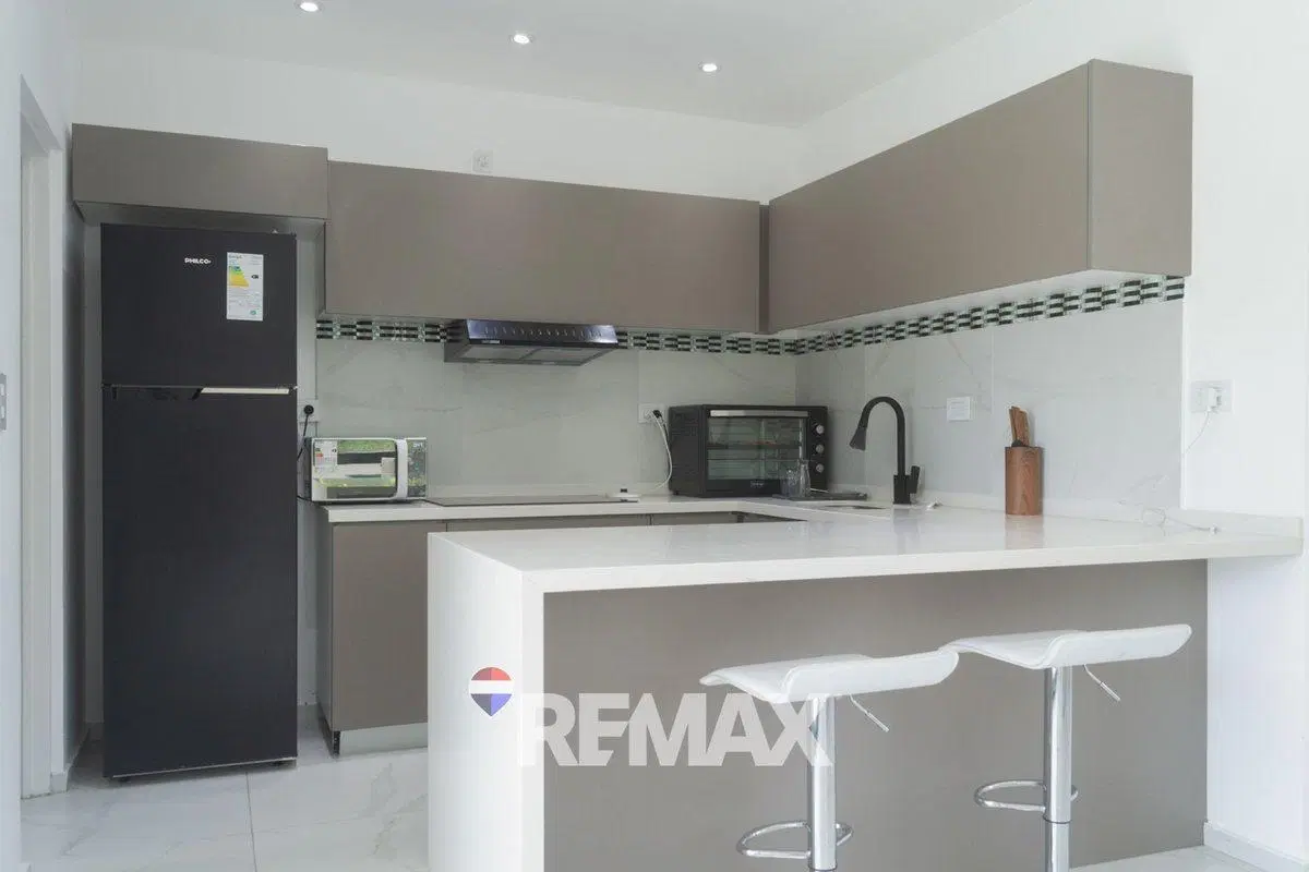 CASA EN VENTA CANNING 4