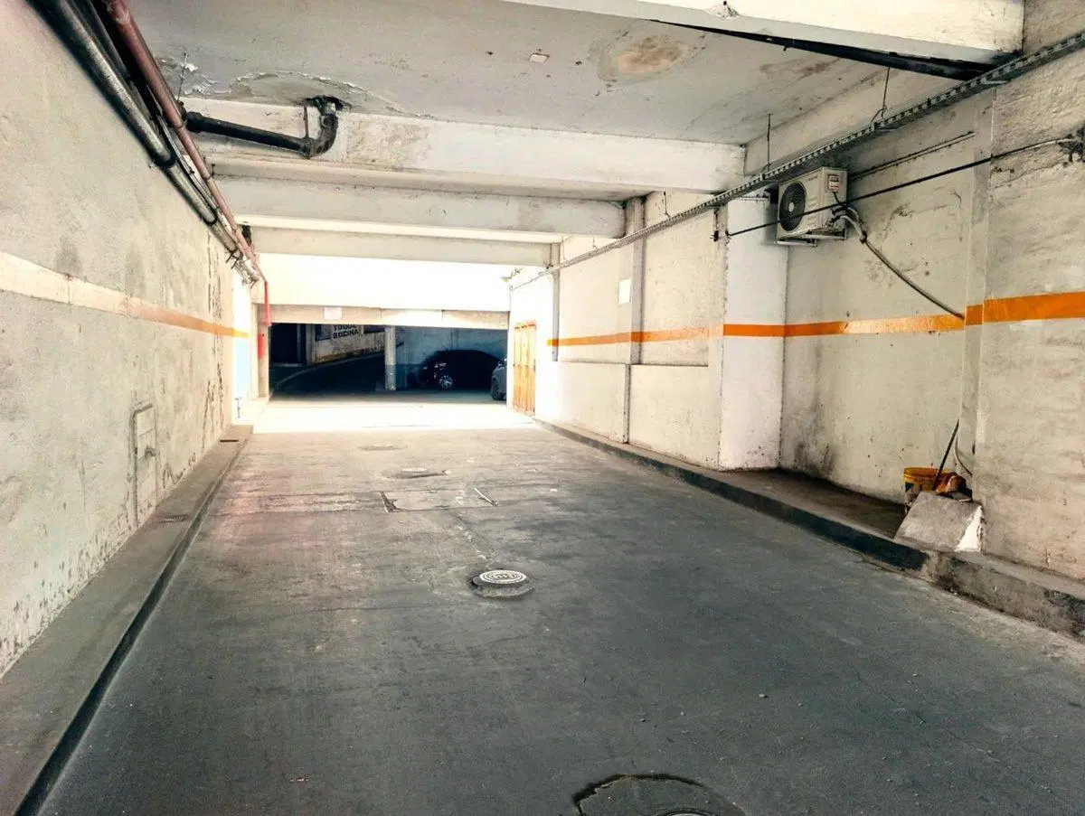 COCHERA EN VENTA EN LINIERS - PLANTA BAJA 3
