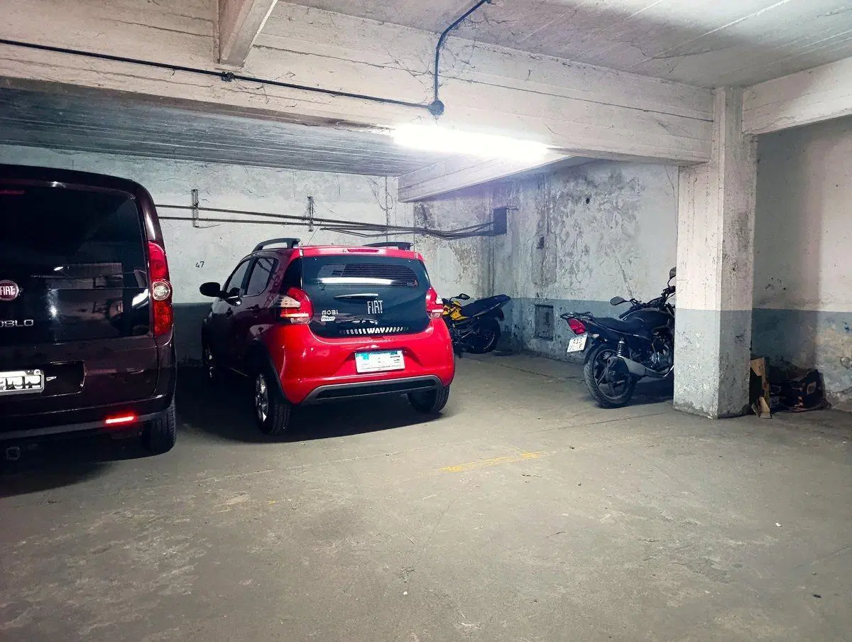 COCHERA EN VENTA EN LINIERS - PLANTA BAJA 4