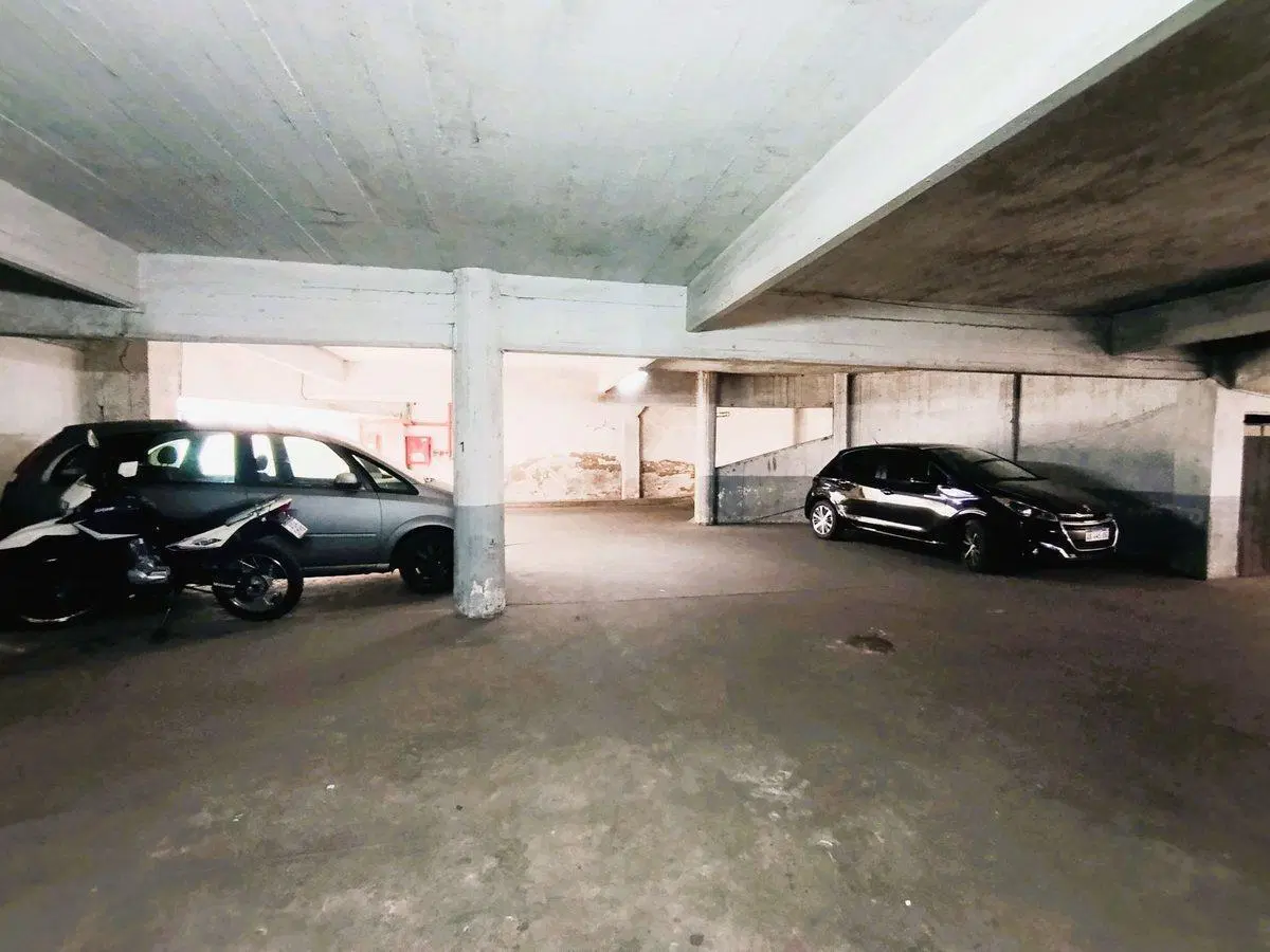 COCHERA EN VENTA EN LINIERS - PLANTA BAJA 2