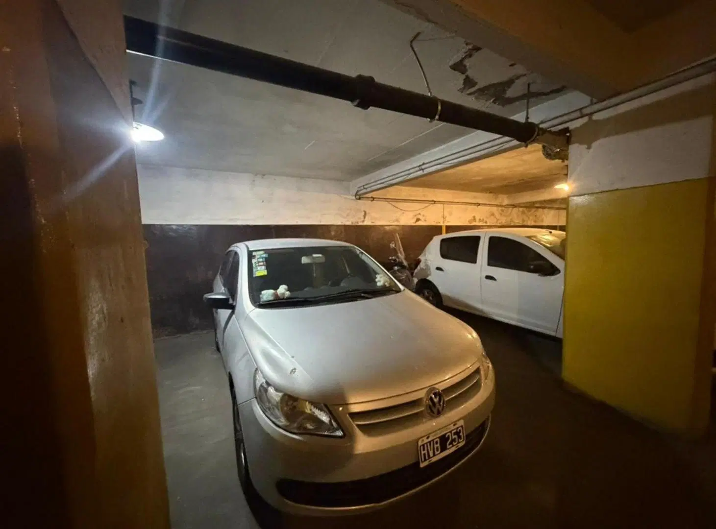 VENTA DPTO 4 AMBIENTES CON COCHERA Y BALCON NUÑEZ 2