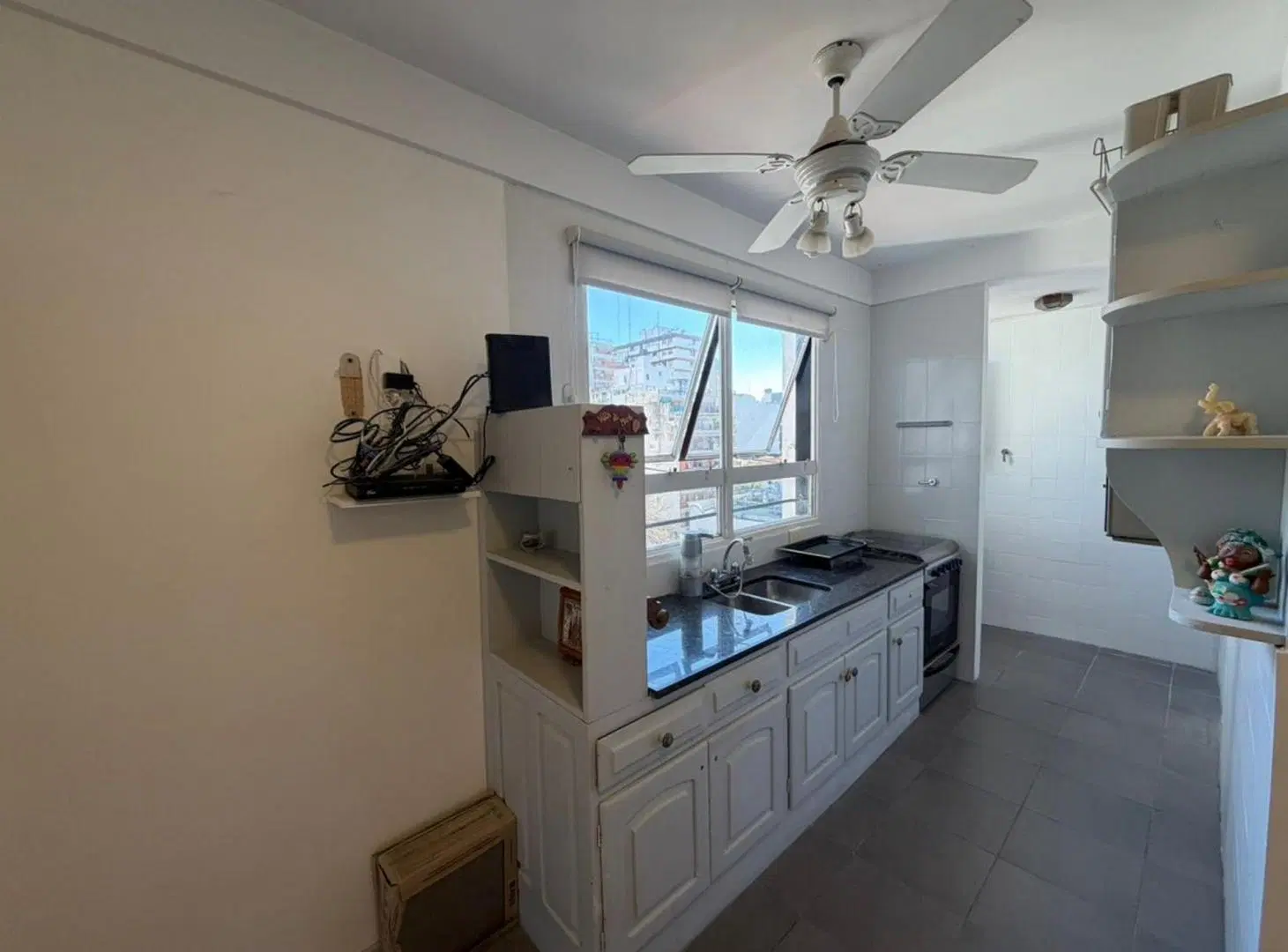 VENTA DPTO 4 AMBIENTES CON COCHERA Y BALCON NUÑEZ 4