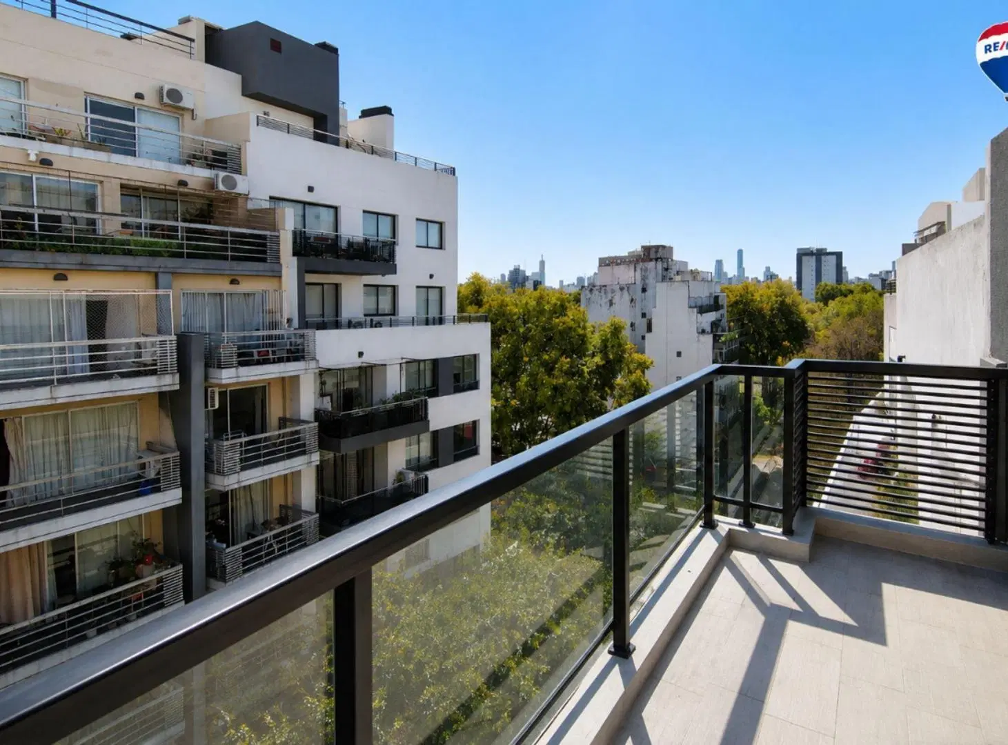 Monoambiente -estrenar c/terraza-parrilla V Crespo 3